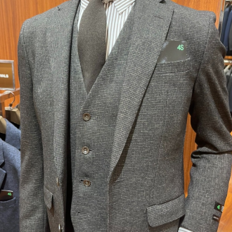 ブラウンスーツを探すならスーツセレクト！