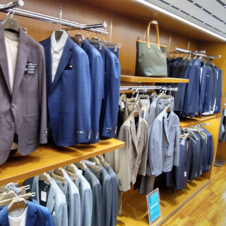 夏ジャケット揃いました！