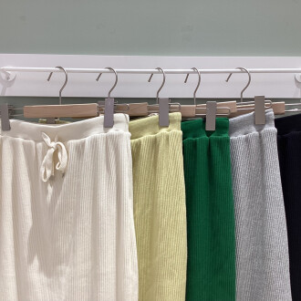 【リブスカート】