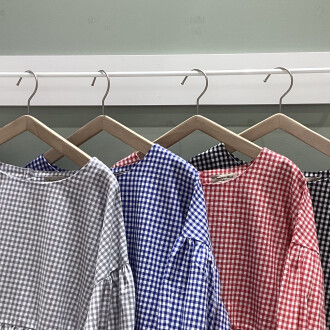 ギンガムブラウス