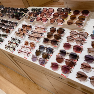 度付きサングラスセール始めました！